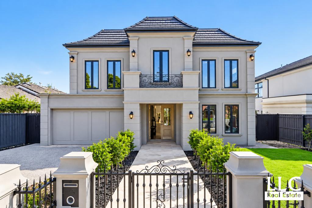 29 VIEWPOINT AVE, GLEN WAVERLEY, VIC 3150