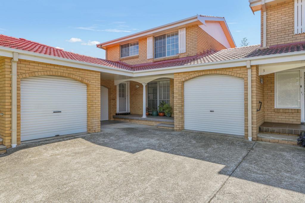 2/14 Oxley Cres, Port Macquarie, NSW 2444