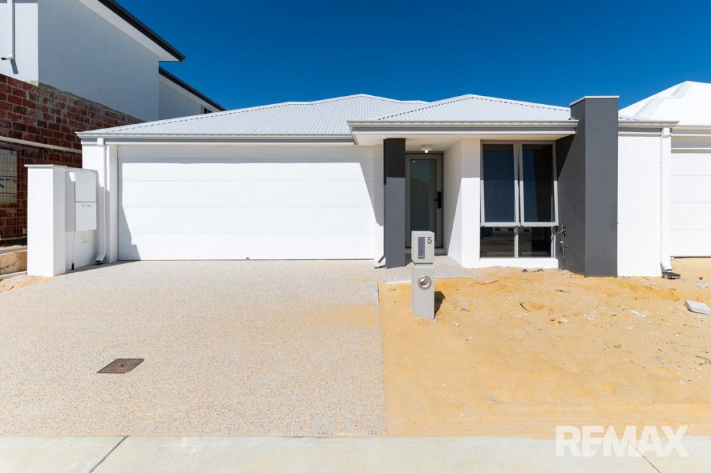 5 Cove Rd, Alkimos, WA 6038