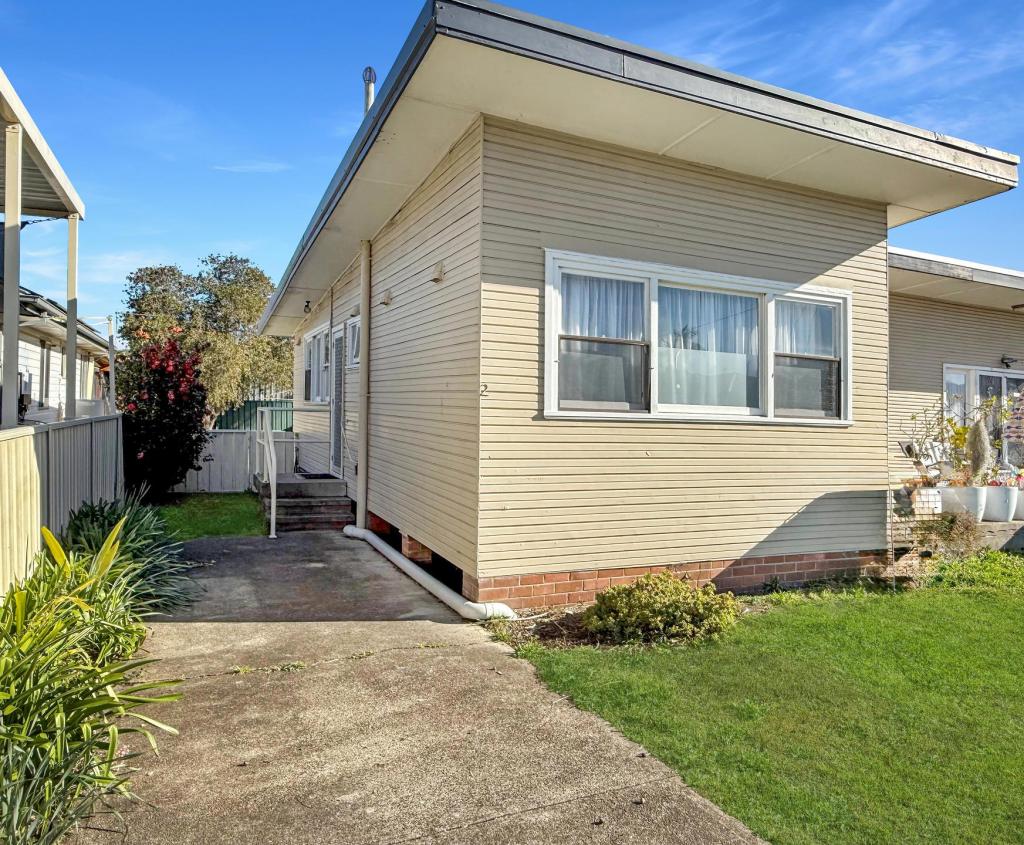 2/3 Lloyd St, Edgeworth, NSW 2285