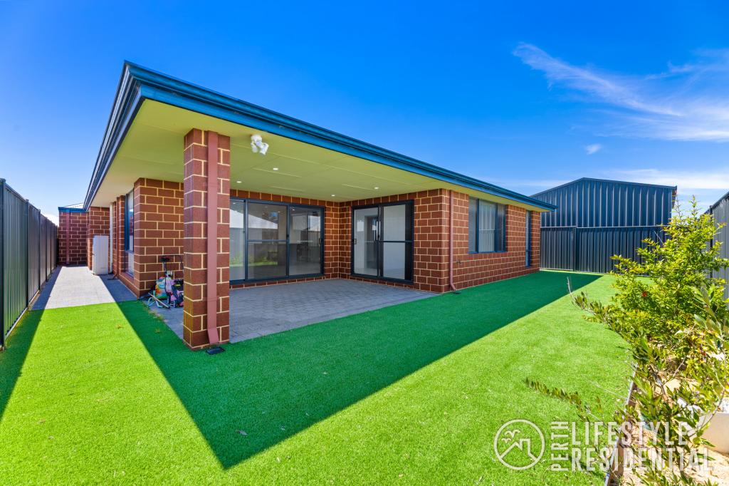 8 Pinehurst St, Yanchep, WA 6035