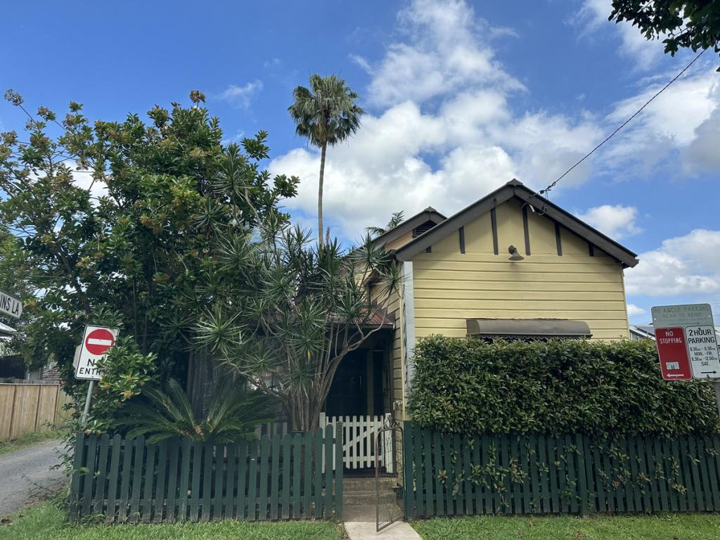 2 OAK ST, BELLINGEN, NSW 2454