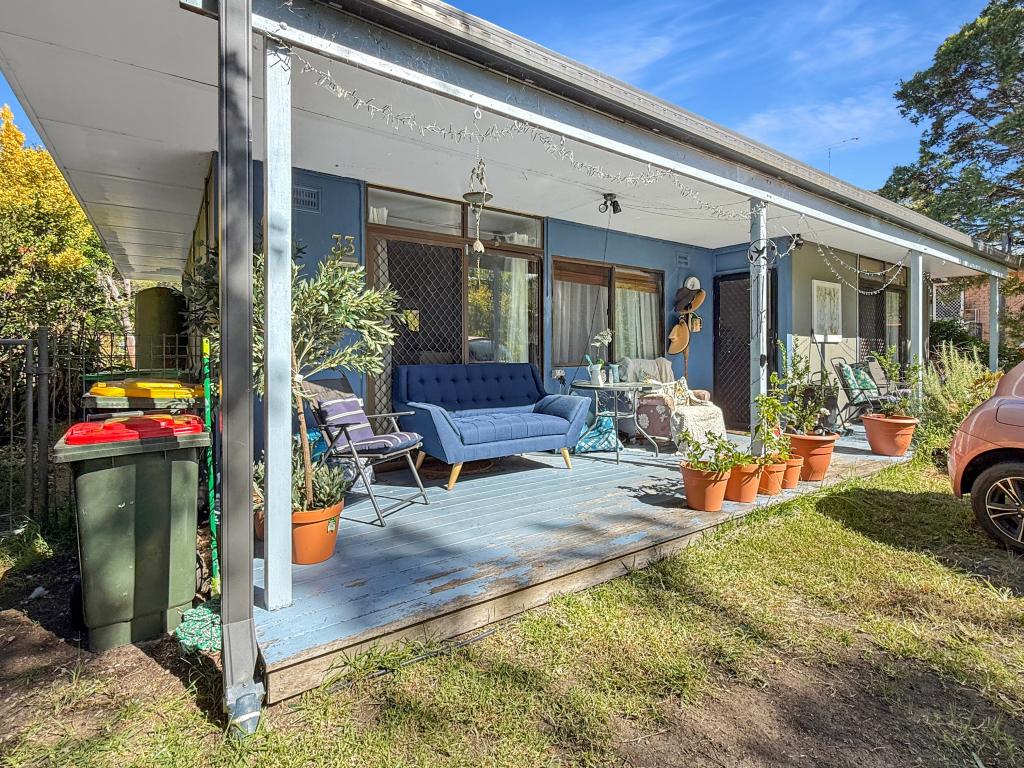 33 Hilton Rd, Springwood, NSW 2777