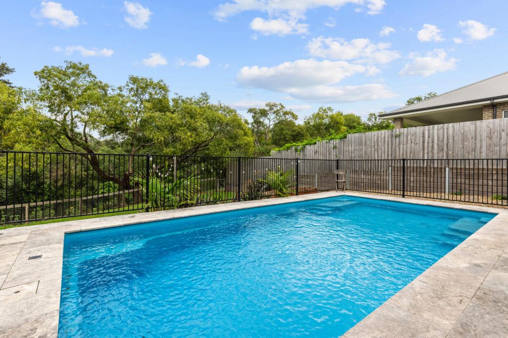 37 Parker Cres, Berry, NSW 2535