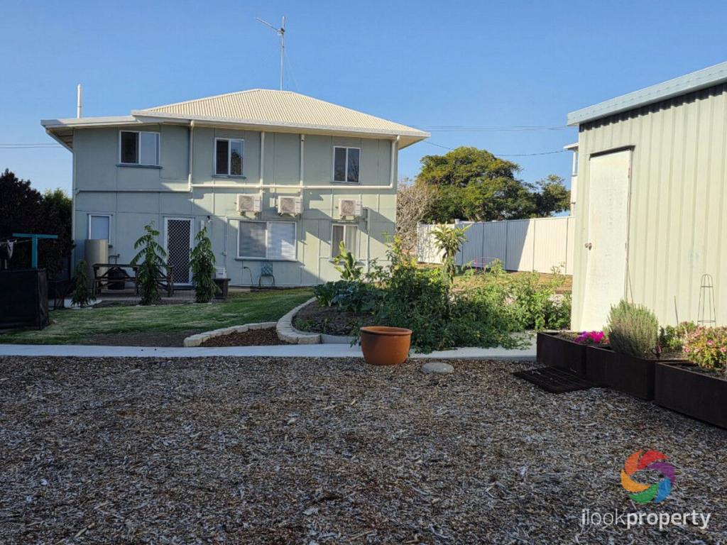 33 Ocean St, Tannum Sands, QLD 4680