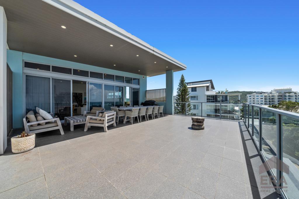 5/4 Twenty Seventh Ave, Palm Beach, QLD 4221