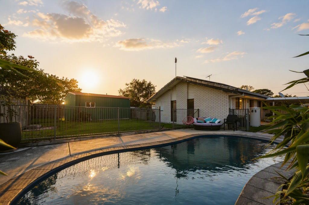 16 Hodges St, Redcliffe, QLD 4020