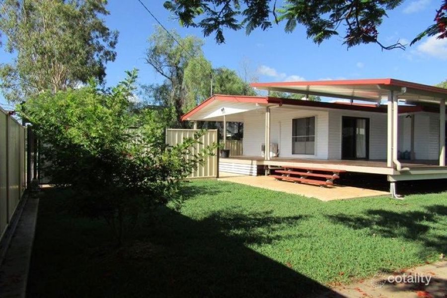 2 Box St, Blackwater, QLD 4717