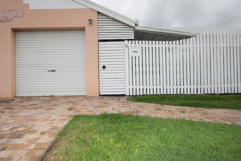 4/136 EDWARDS ST, AYR, QLD 4807