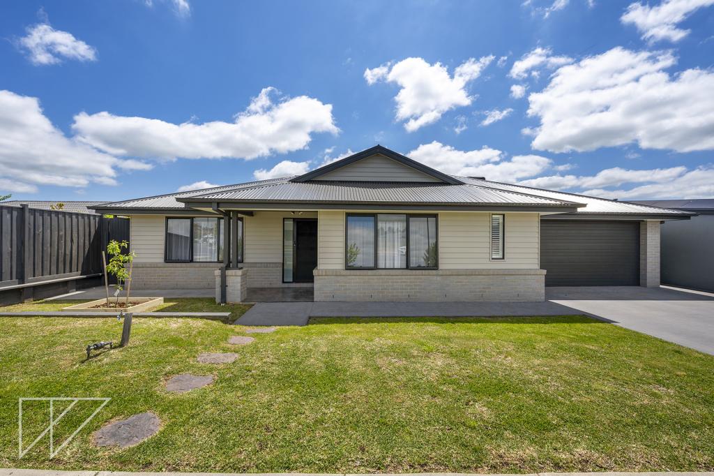 120 EMBERWOOD RD, WARRAGUL, VIC 3820