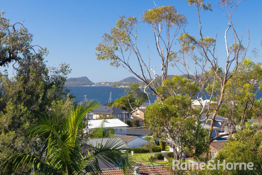 10 Waratah Ave, Salamander Bay, NSW 2317