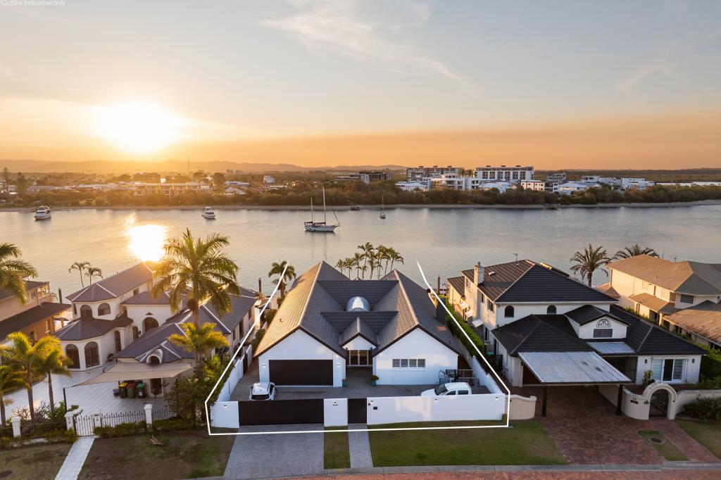 16 Excalibur Ct, Paradise Point, QLD 4216