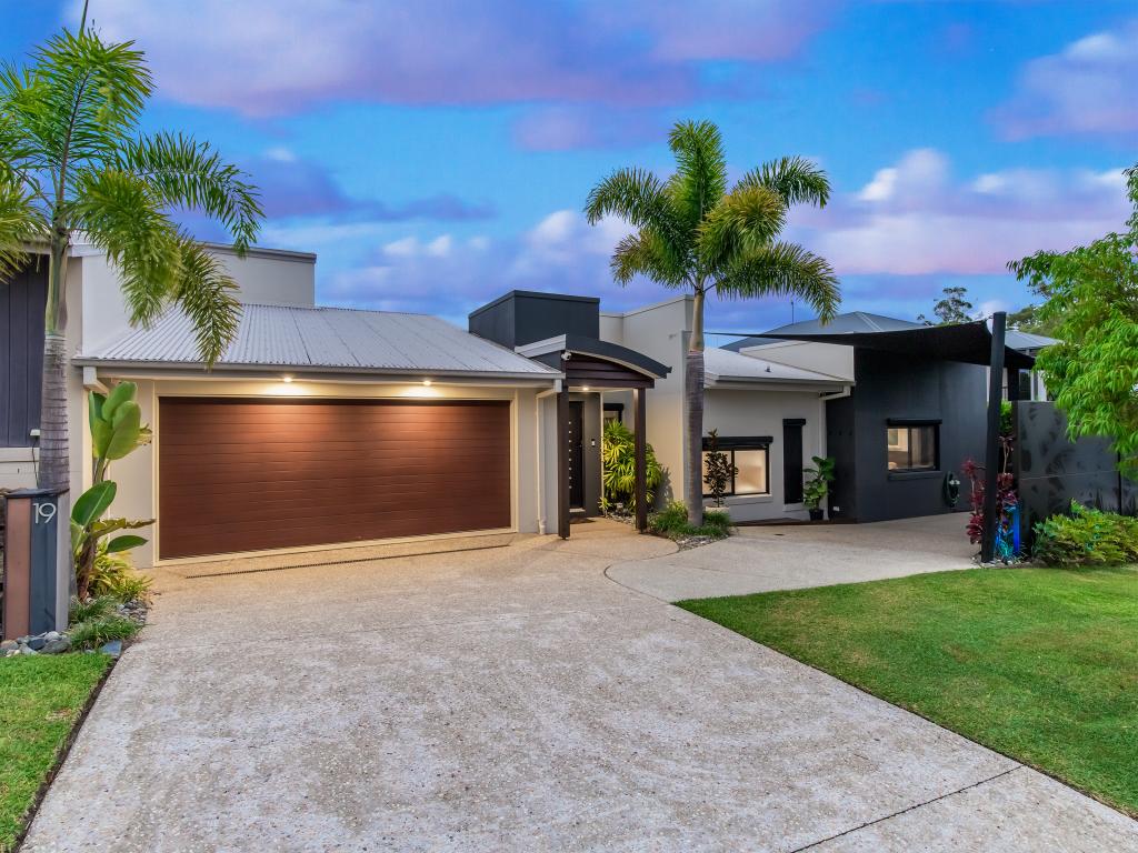 19 Willow Tree Dr, Reedy Creek, QLD 4227