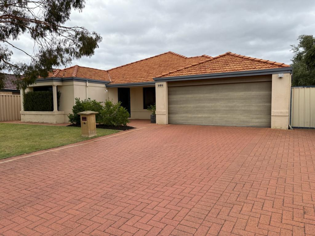 101 Aurora Dr, Atwell, WA 6164