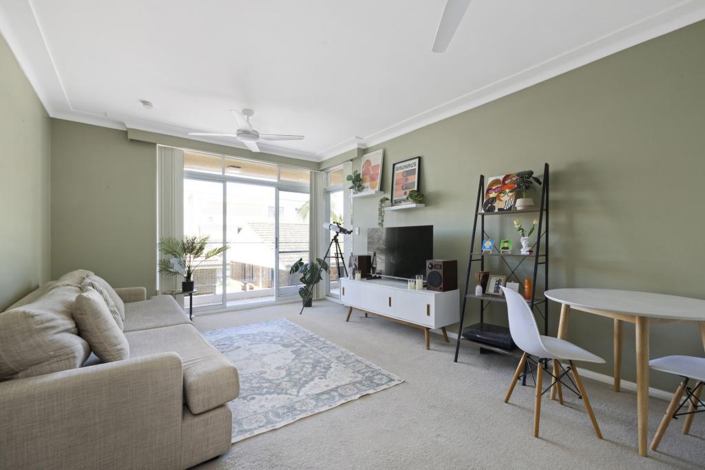 2/83 Howard Ave, Dee Why, NSW 2099