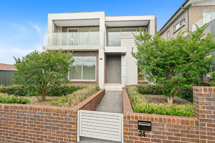 24 Clarence Rd, Rockdale, NSW 2216