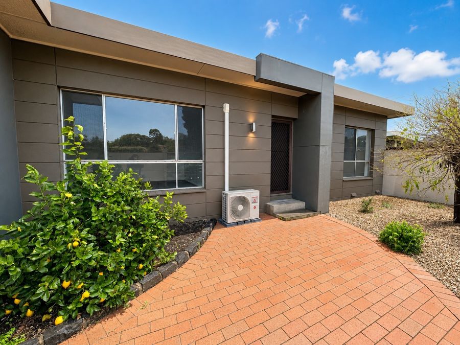 1/51 Barrabool Rd, Highton, VIC 3216