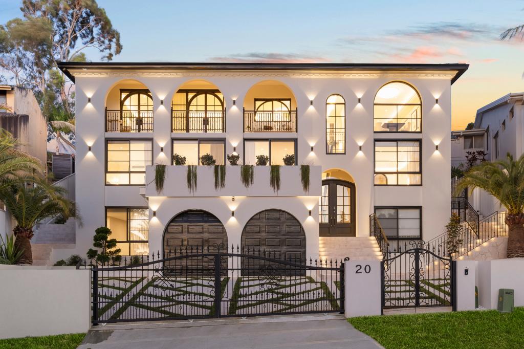 20 DUGGAN CRES, CONNELLS POINT, NSW 2221