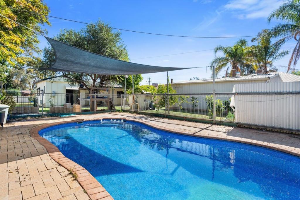 19 Edgar St, South Kalgoorlie, WA 6430