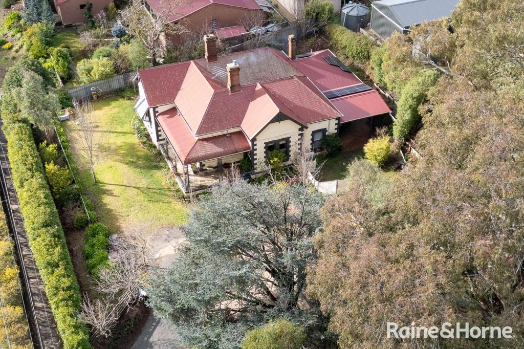 102 ONKAPARINGA VALLEY RD, WOODSIDE, SA 5244