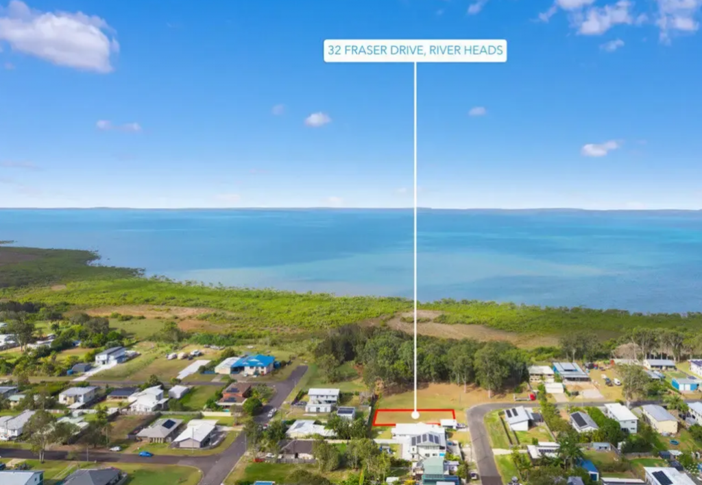 32 FRASER DR, RIVER HEADS, QLD 4655