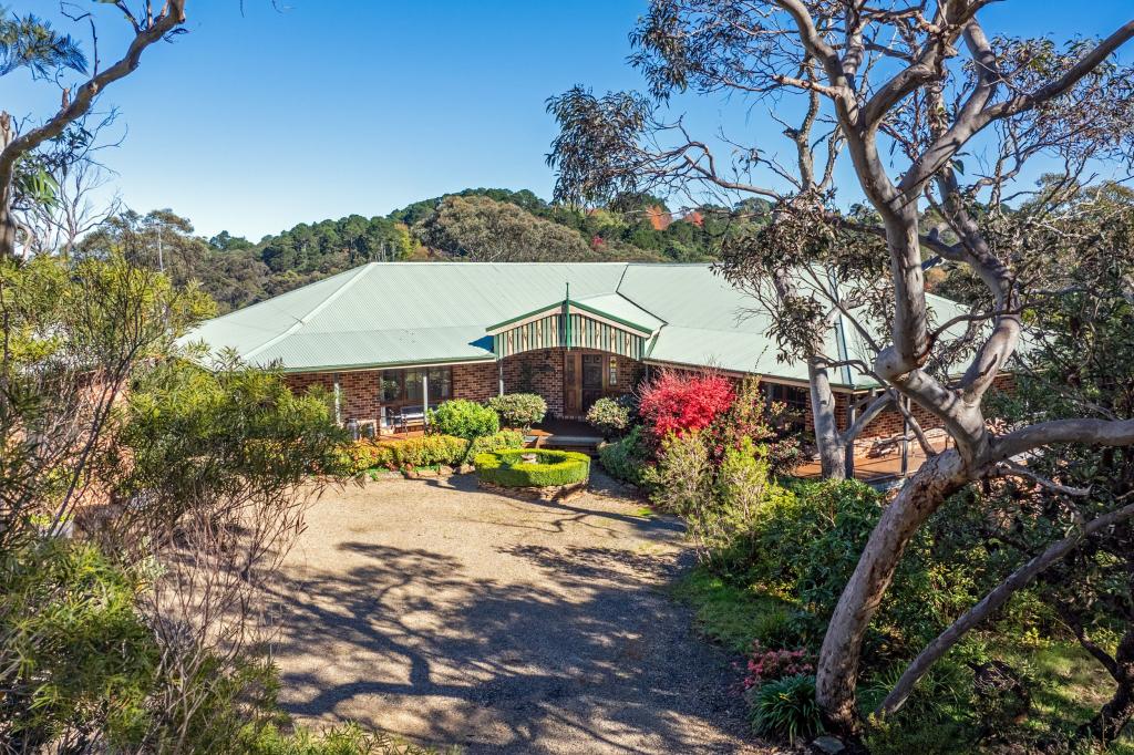 9 Darcy Cl, Wentworth Falls, NSW 2782