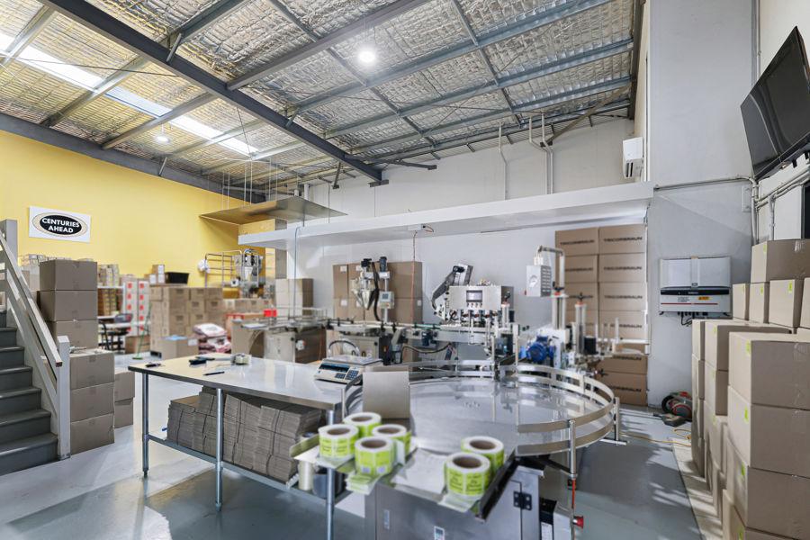 1/2a Resources Ct, Molendinar, QLD 4214