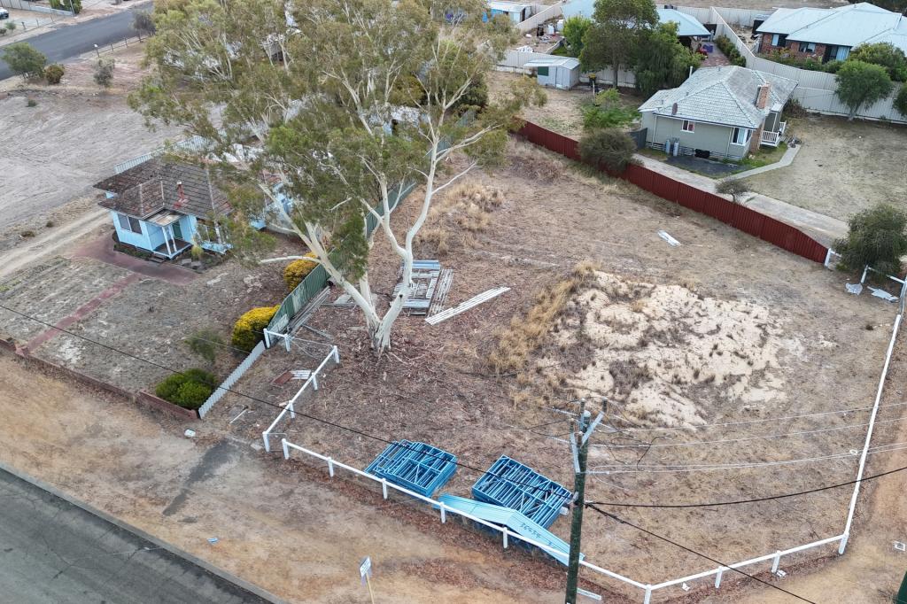 25 Round Dr, Katanning, WA 6317