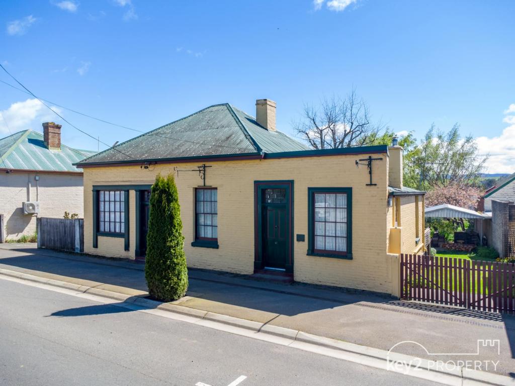 22 Meander Valley Rd, Deloraine, TAS 7304