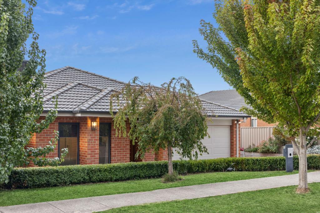 67 WARREN ST, KYNETON, VIC 3444