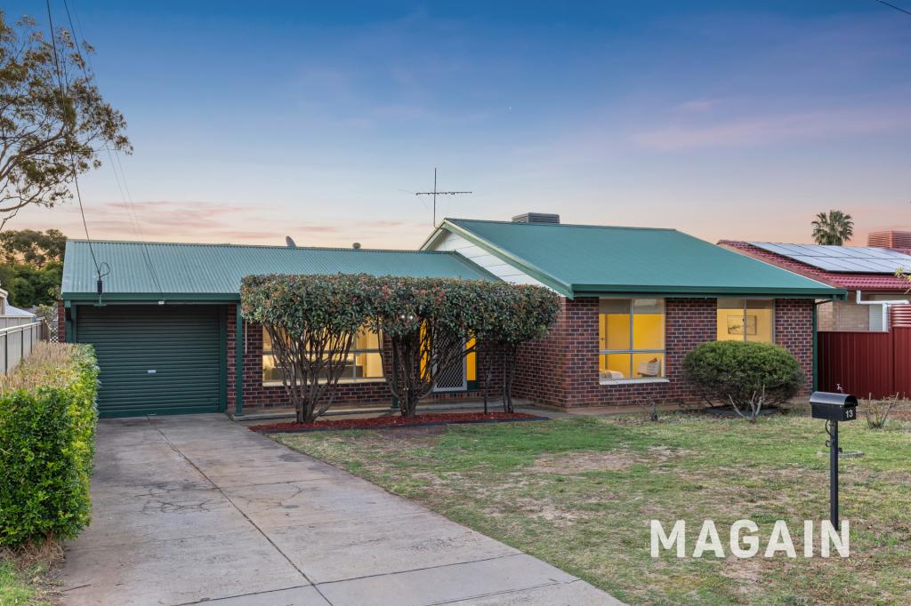 13 Abbott Ave, Morphett Vale, SA 5162