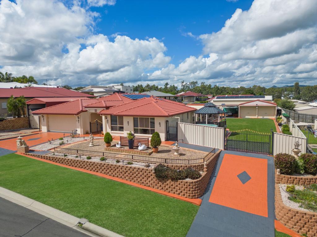 5 Chesterfield Pl, Flinders View, QLD 4305