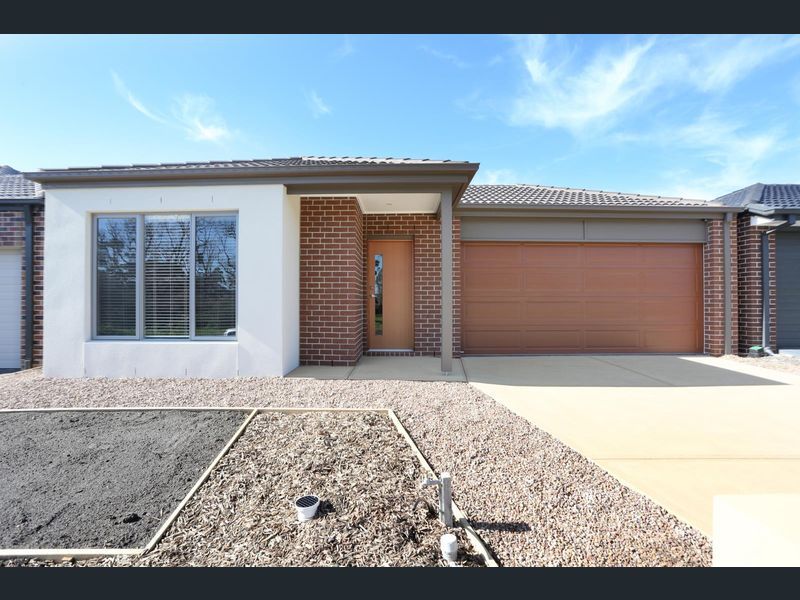7 DAIRYSIDE LANE, MERNDA, VIC 3754