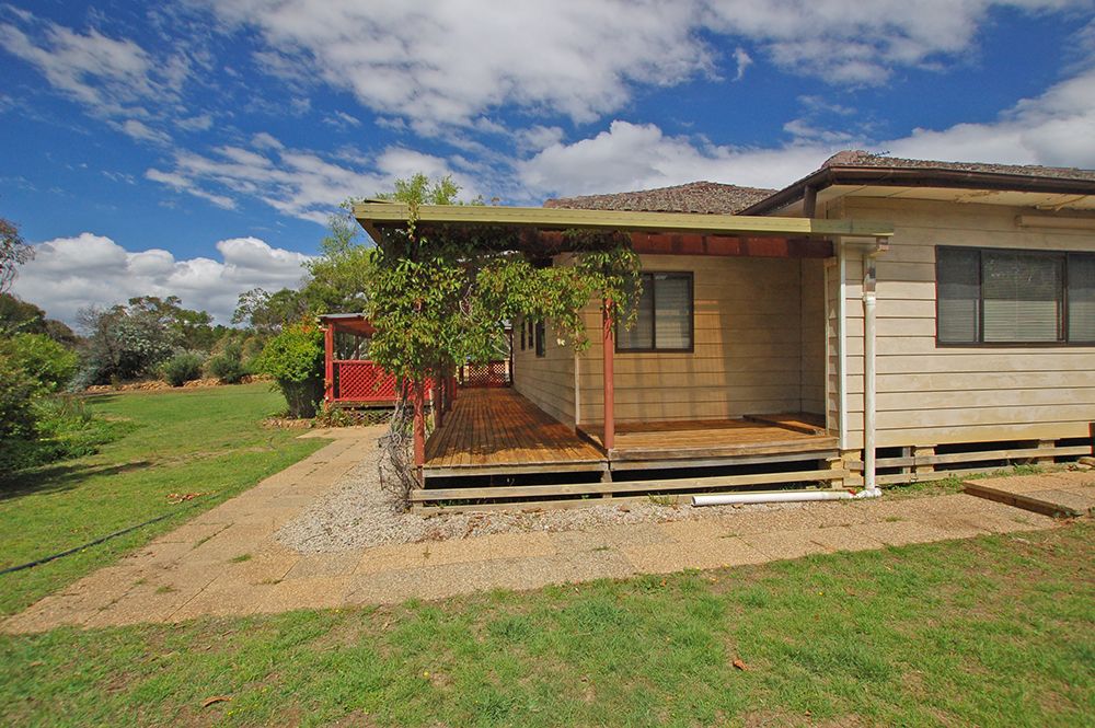 212a Fernloff Rd, Wamboin, NSW 2620