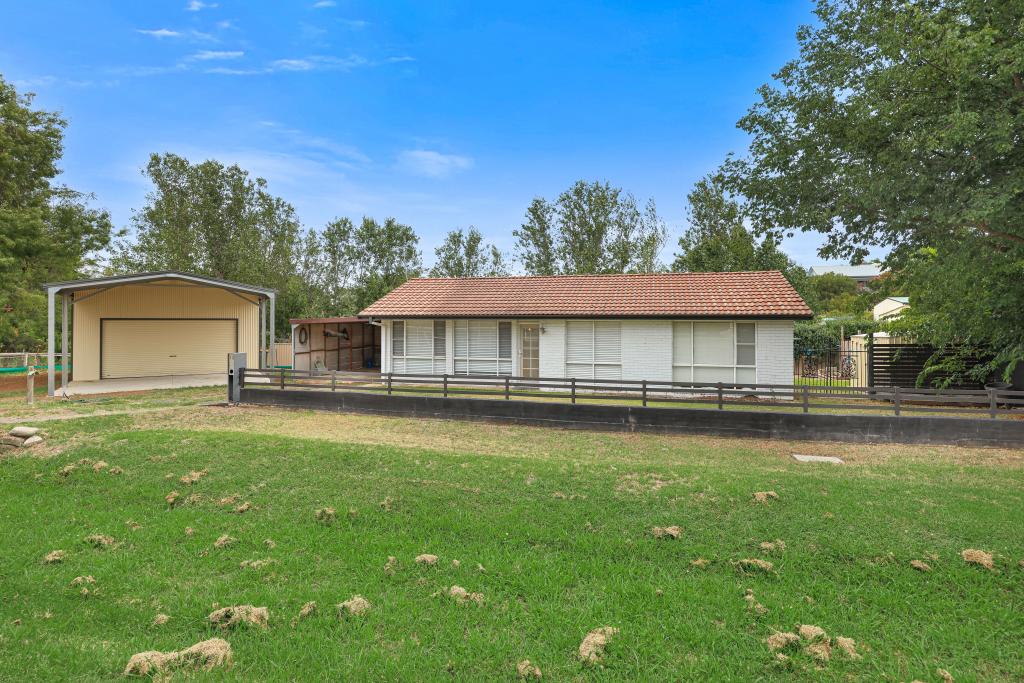 12 GRAEME ST, ABERDEEN, NSW 2336