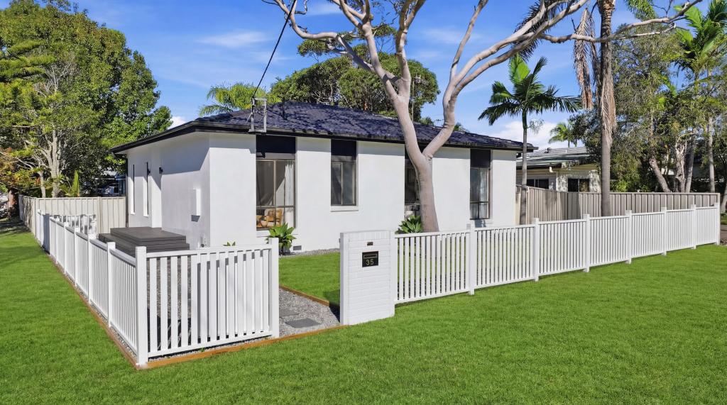 35 Sierra Ave, Bateau Bay, NSW 2261