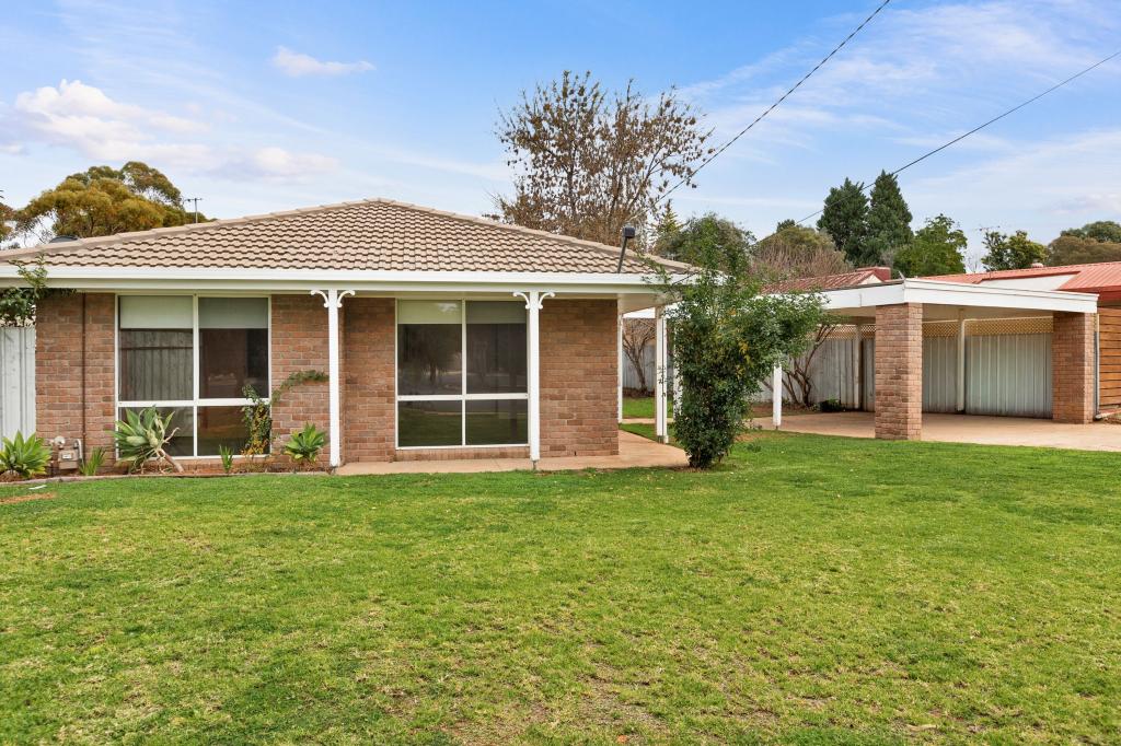 13 SETTLERS DR, MILDURA, VIC 3500