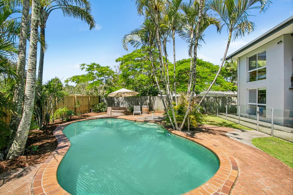 65 TAMARIND AVE, BOGANGAR, NSW 2488