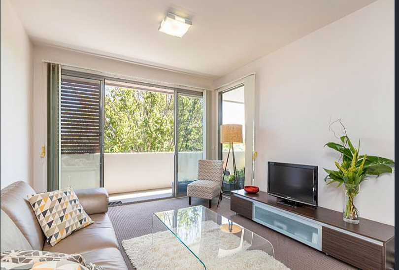 10/18 De Burgh St, Lyneham, ACT 2602