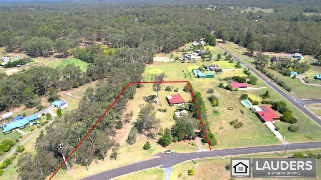 18 Mullalone Pl, Pampoolah, NSW 2430