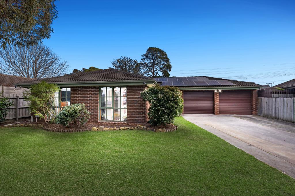 72 Endeavour Dr, Cranbourne North, VIC 3977