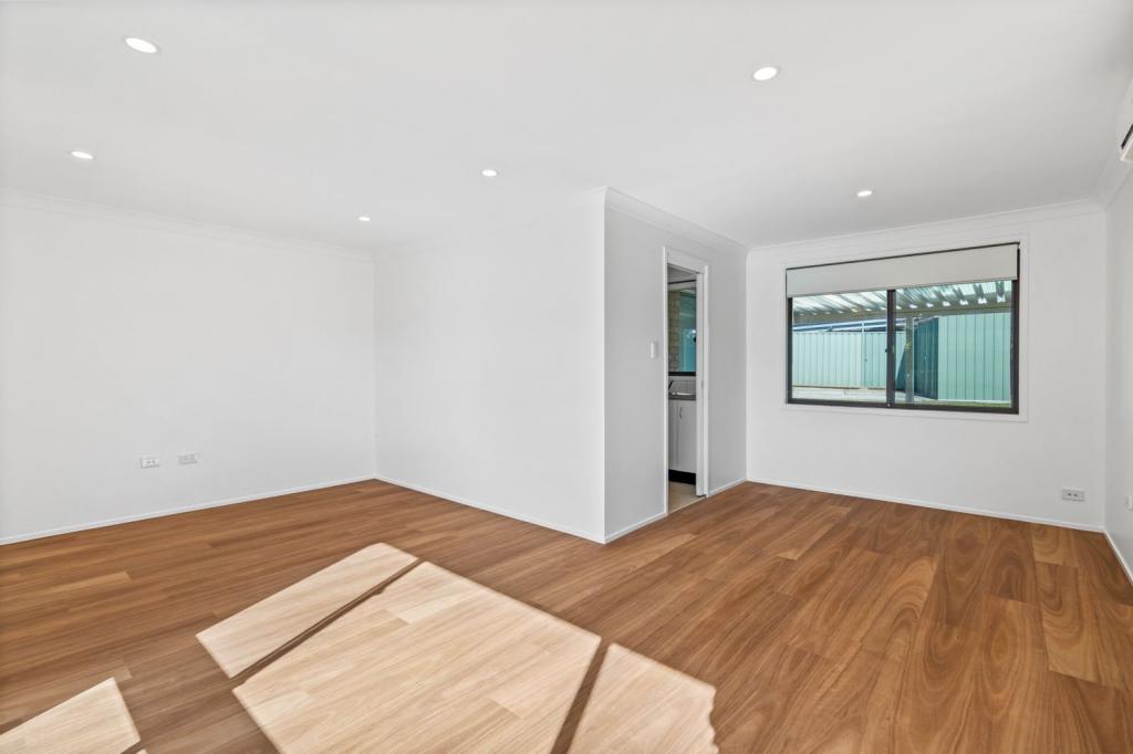 21 Murrumbidgee Cres, Bateau Bay, NSW 2261