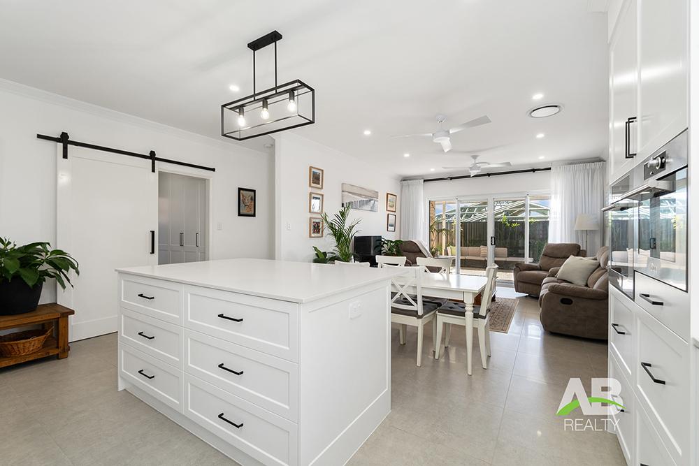 29 High Rd, Wanneroo, WA 6065