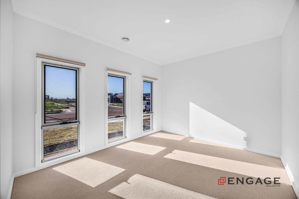17 Benmore St, Mambourin, VIC 3024