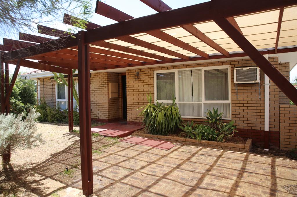 17 Hicks Way, Hillarys, WA 6025