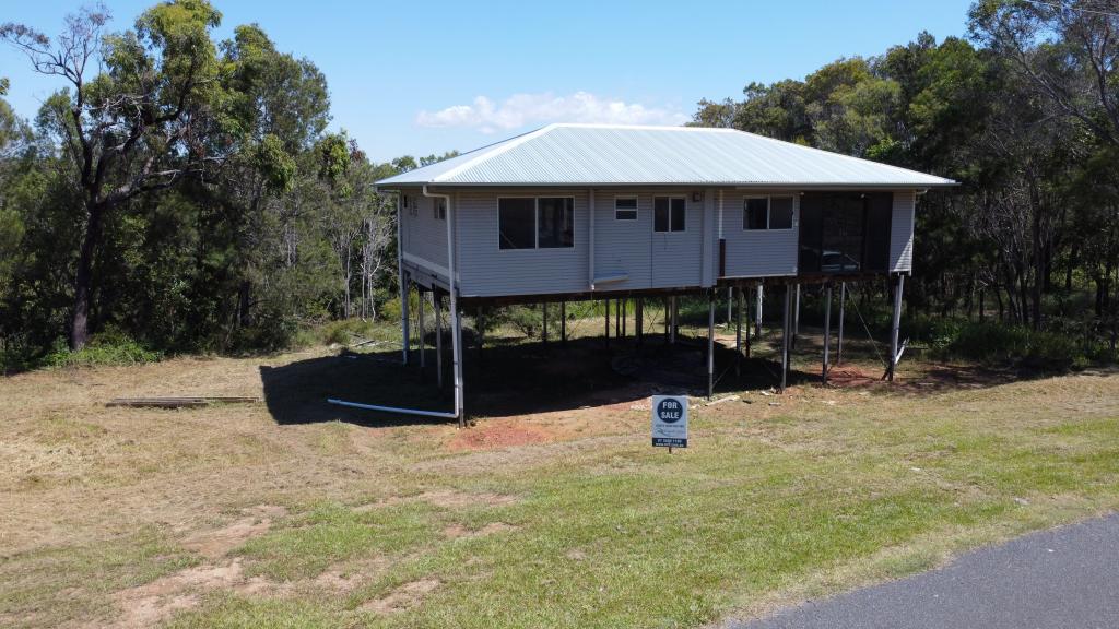 38 Tenanne St, Russell Island, QLD 4184