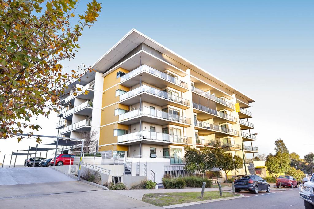 209/25 Malata Cres, Success, WA 6164