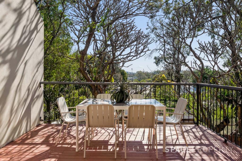 4/8 Mcleod St, Herston, QLD 4006
