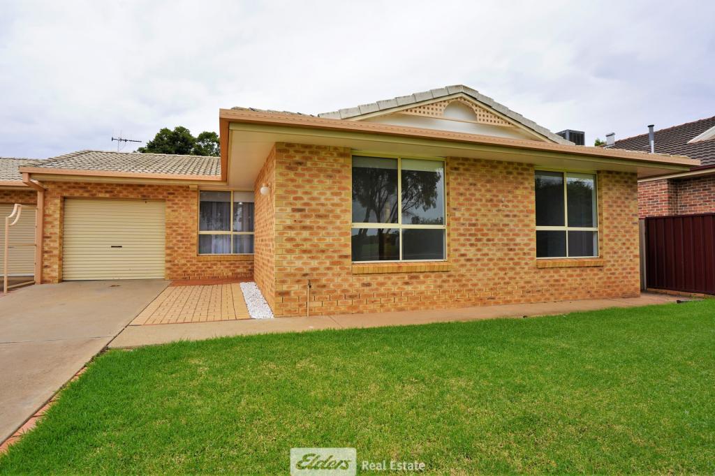 12b Clifton Bvd, Griffith, NSW 2680