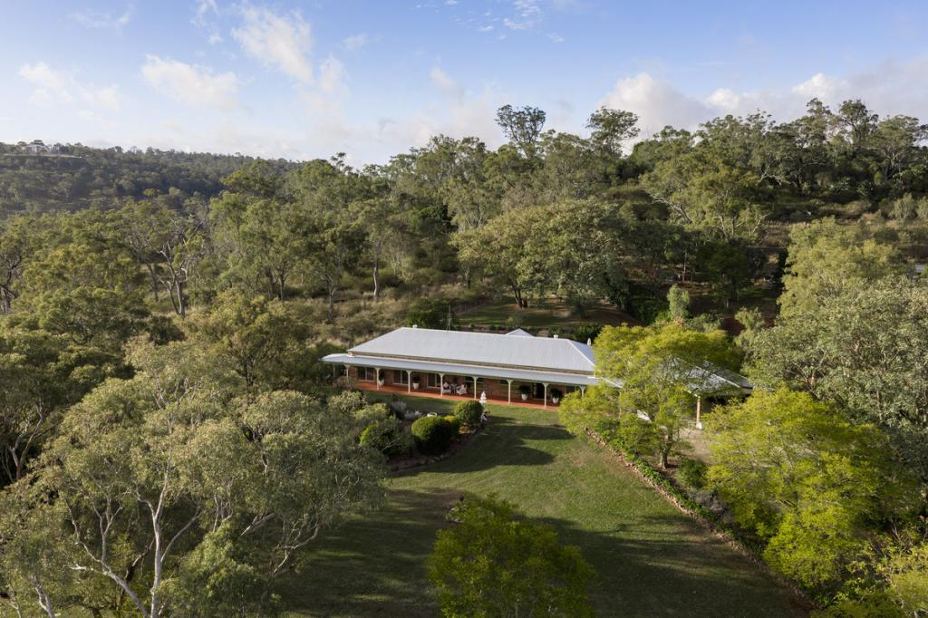 21 Rebecca St, Glenvale, QLD 4350
